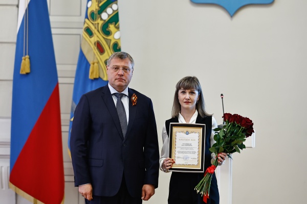 Игорь Бабушкин тепло поздравил астраханских связистов с Днем радио