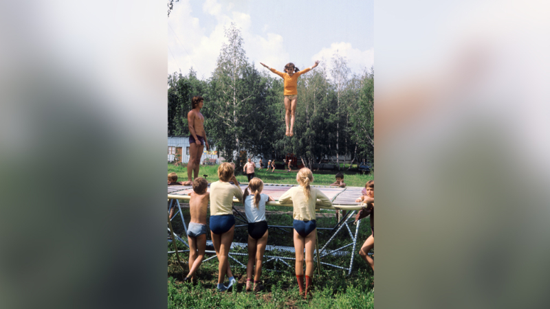 Каникулы в пионерском лагере, или 10 фото, как школьники Страны Советов отдыхали каждое лето