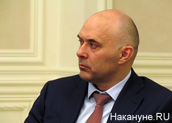 Глава Сургута держит на личном контроле ход ремонта и строительства дорог