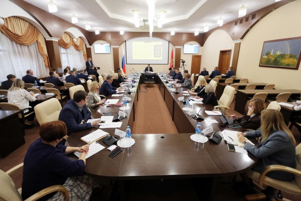 Бюджет Владимирской области на 2024 и трехлетний плановый период сохранит социальную направленность