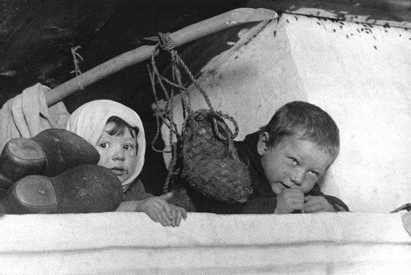 Такой Русь вы ещё не видели: Какой была мебель в домах наших предков