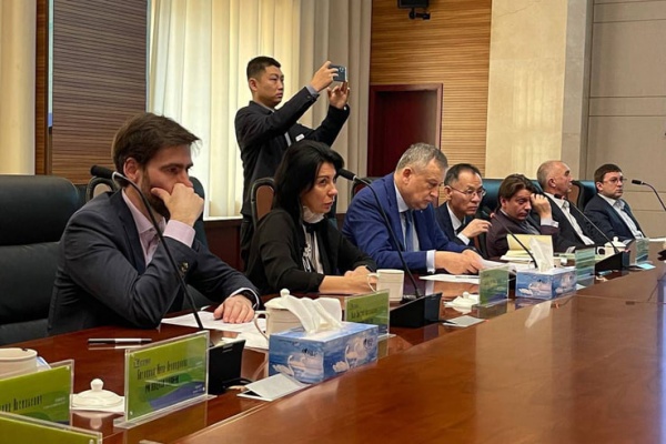 Бизнес Ленобласти уверенно наращивает внешнеэкономические связи с дружественными странами